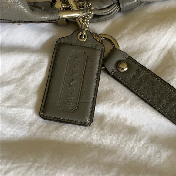 Coach purse - Picture 4 of 4